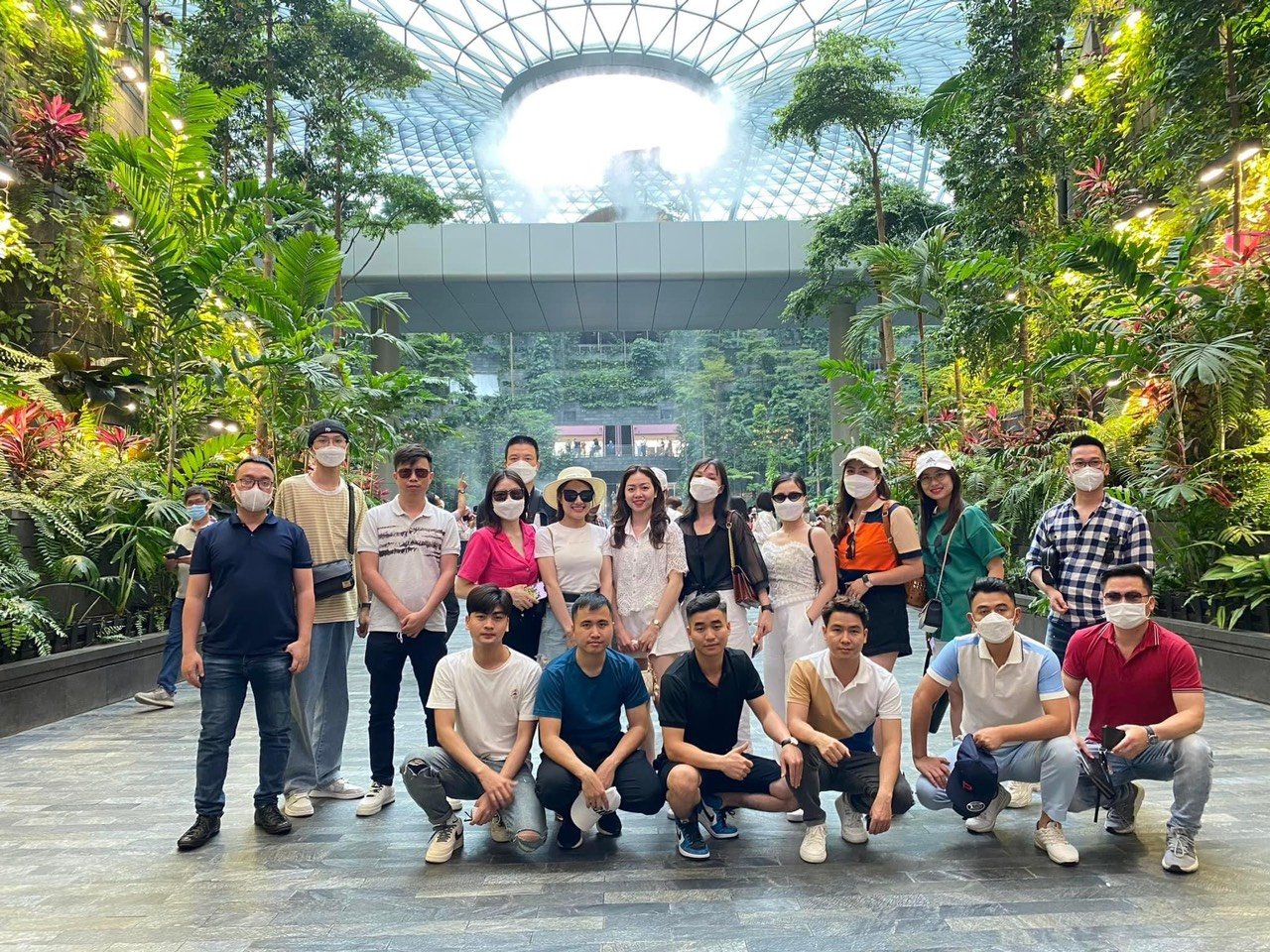 ảnh đoàn du lịch singapore malaysia