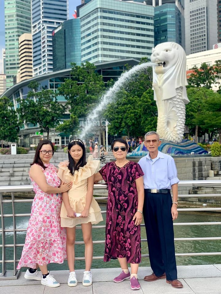 ảnh đoàn du lịch singapore malaysia