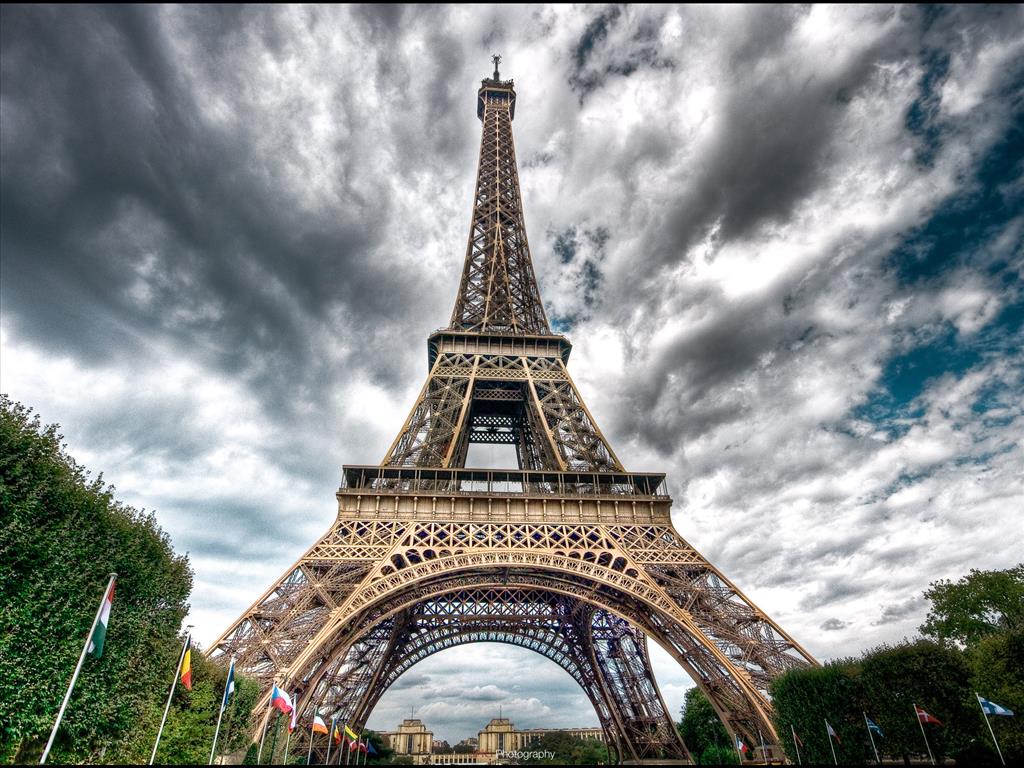 Tháp Eiffel - hành trình trở thành biểu tượng nước Pháp